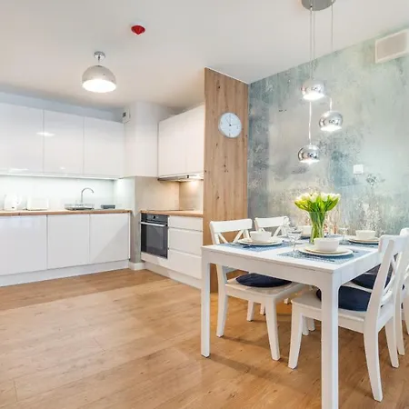 Kasprowicza, Sun & Snow Kolberg